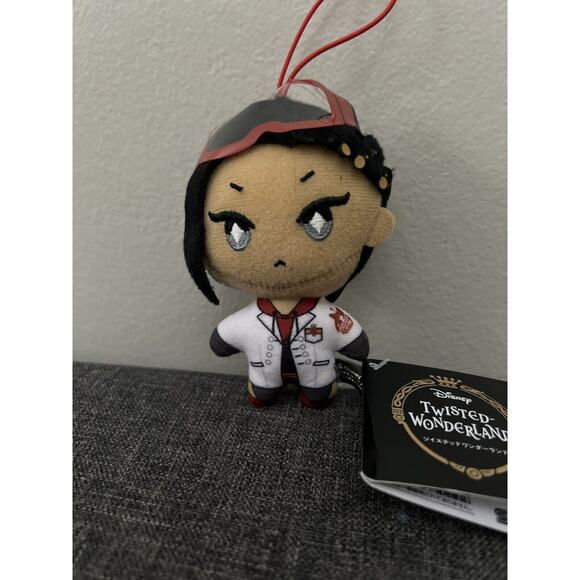 Twisted Wonderland Jamil Viper Mascot Plush NEW *US SELLER* - Picture 3 of 3